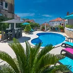 Villa Ida